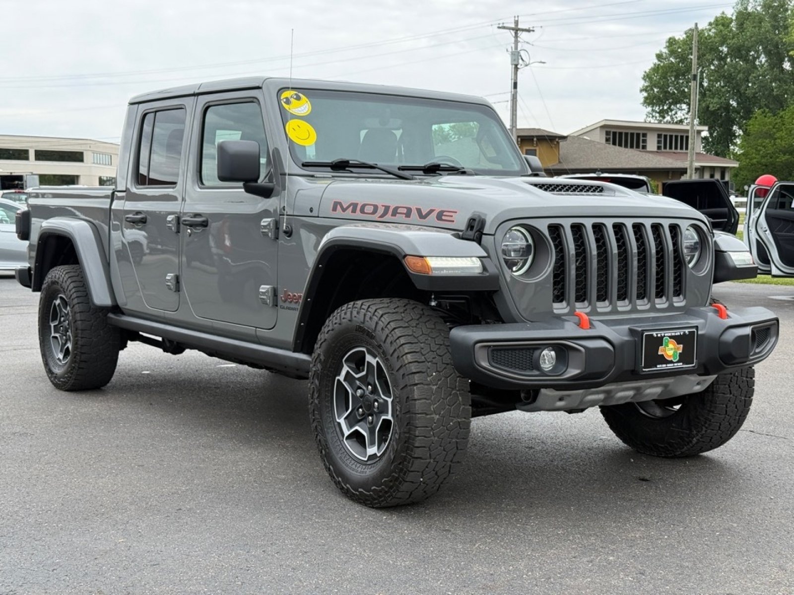 Used 2021 Jeep Gladiator Mojave w/ Uconnect 4C Nav & Sound Group AWD/4WD image 2