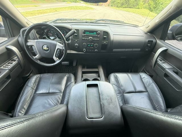 Used 2011 Chevrolet Silverado 1500 LT w/ All-Star Edition AWD/4WD image 22