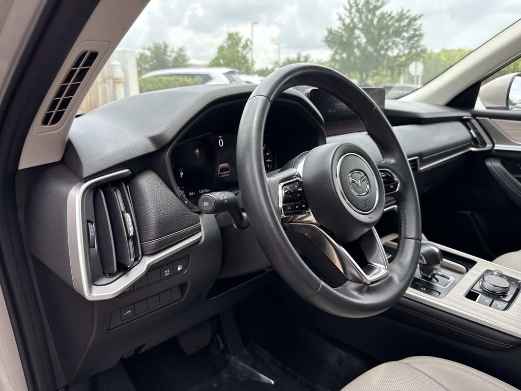 Certified 2024 MAZDA CX-90 Plug-In Hybrid w/ Preferred AWD/4WD image 29
