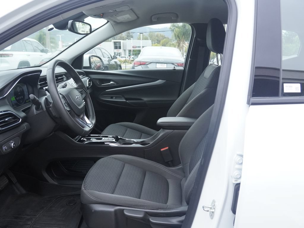 Used 2023 Chevrolet Bolt EUV LT w/ Driver Confidence Package FWD image 18
