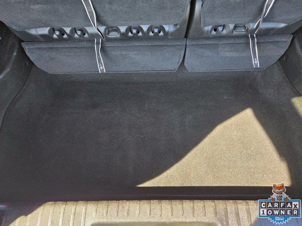 Used 2024 Chrysler Pacifica Limited FWD image 23