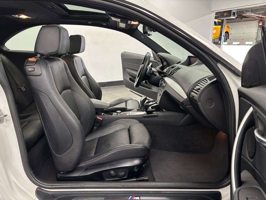 Used 2012 BMW 135i w/ M Sport Package w/ Premium Pkg image 30