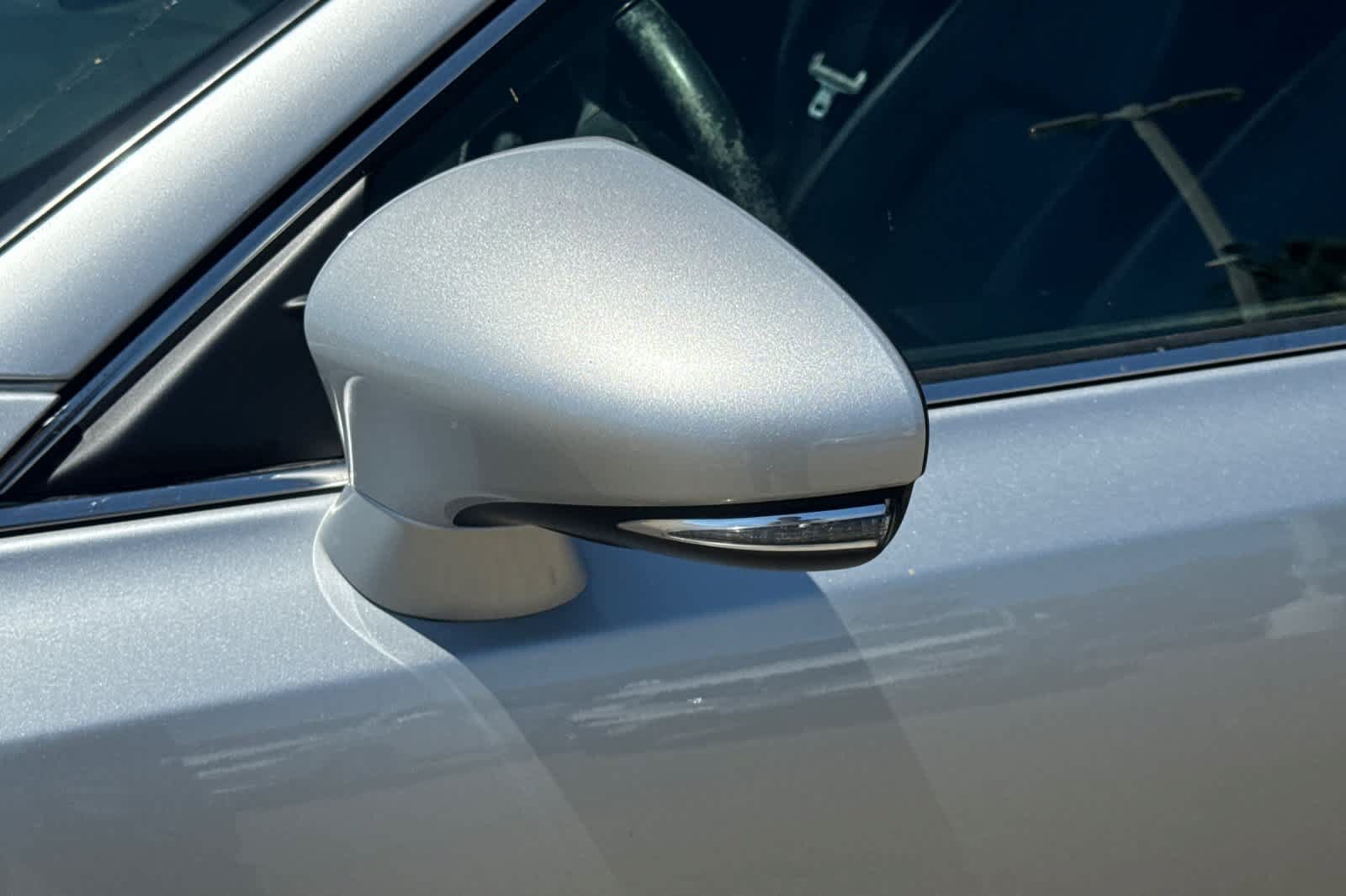 Used 2014 Lexus CT 200h FWD image 12