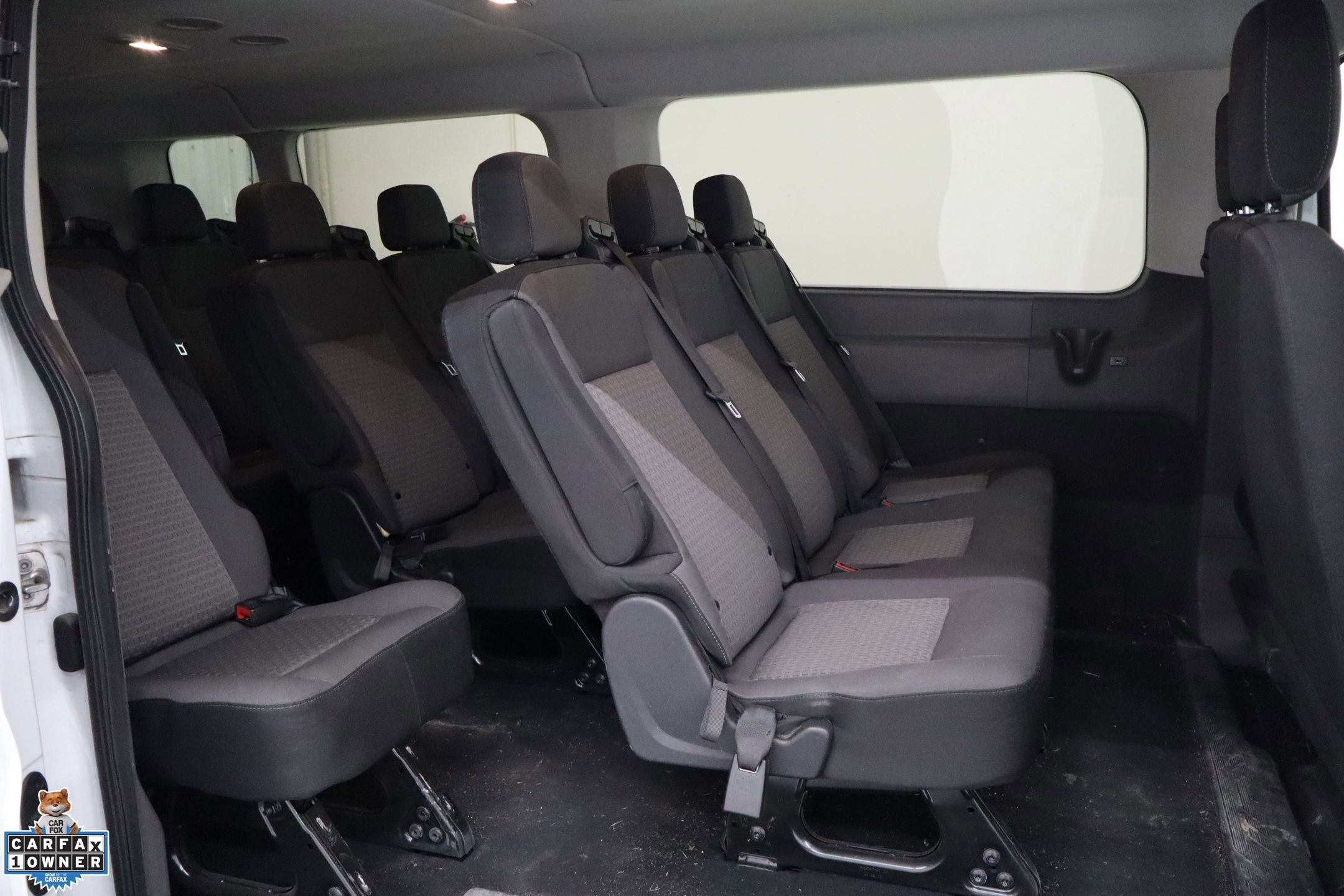 Used 2023 Ford Transit 350 XLT image 25