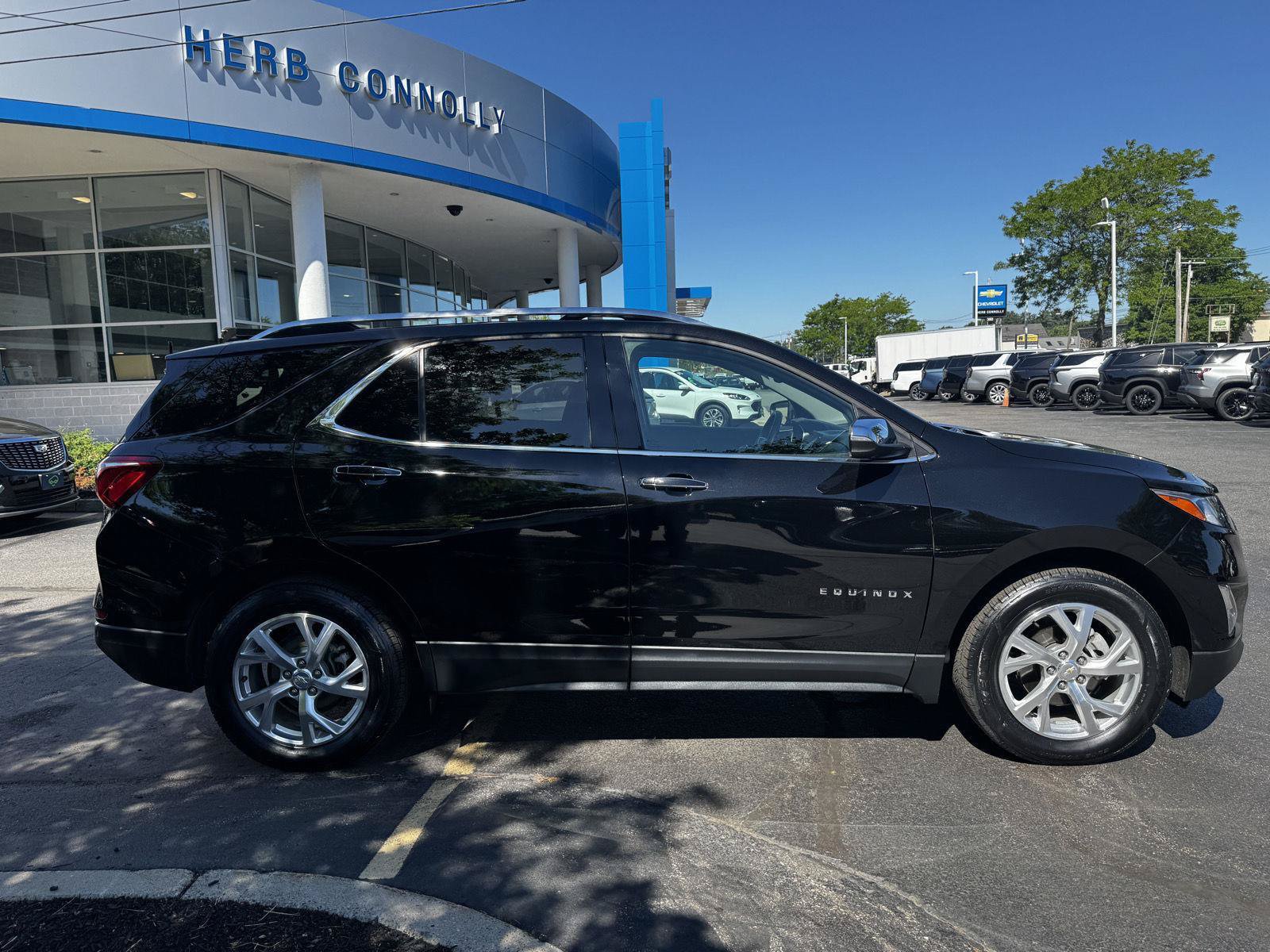 Used 2020 Chevrolet Equinox Premier AWD/4WD image 8