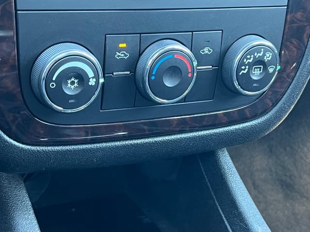 Used 2014 Chevrolet Impala Limited LS FWD image 22