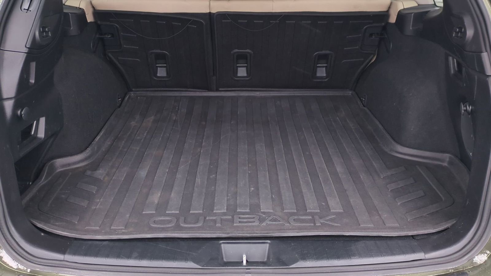 Used 2015 Subaru Outback 2.5i Limited image 37