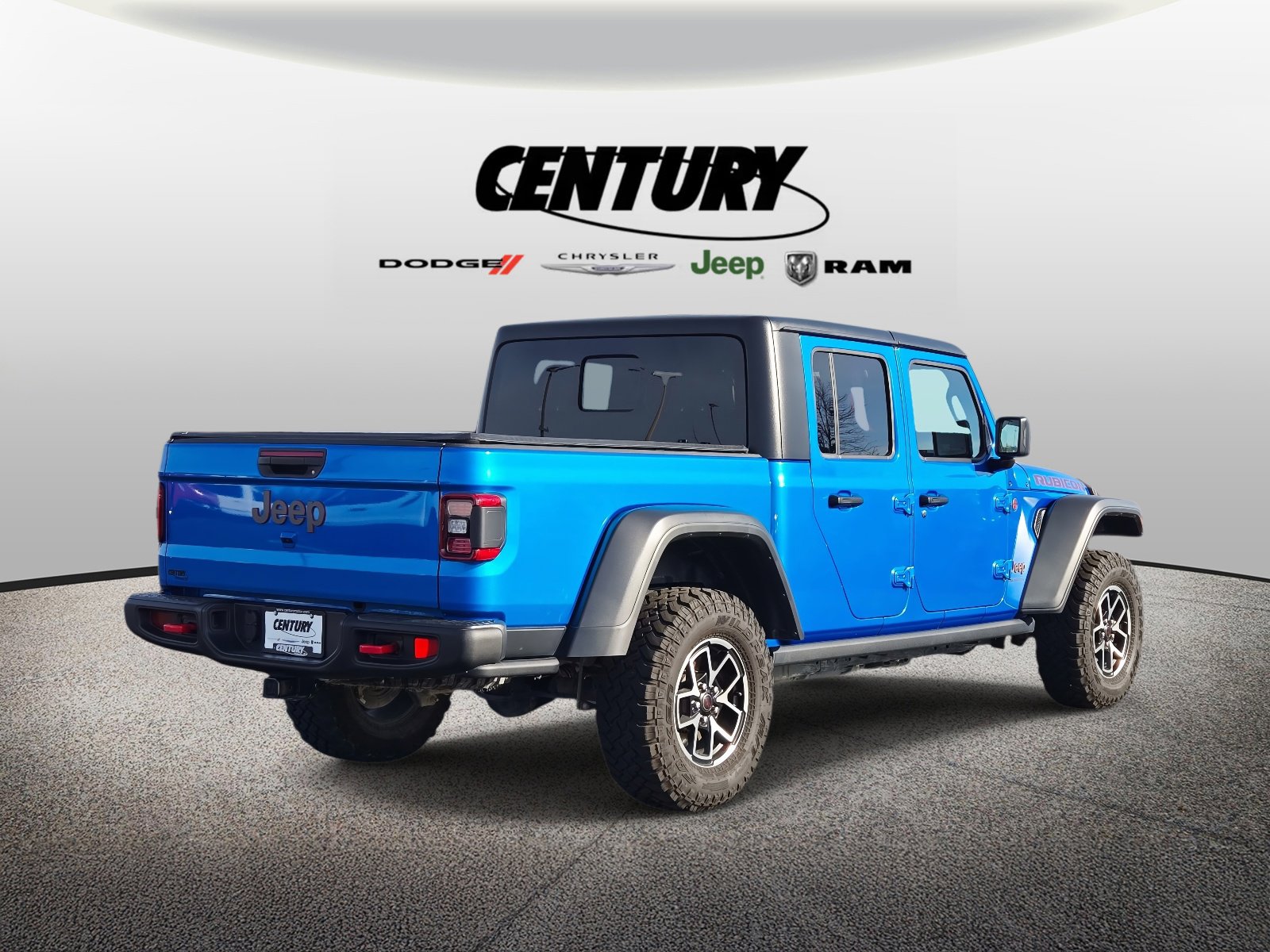Used 2024 Jeep Gladiator Rubicon w/ Technology Group image 4