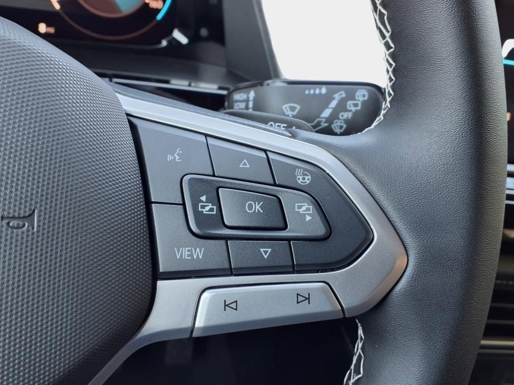 New 2026 Volkswagen Atlas Cross Sport SE image 19