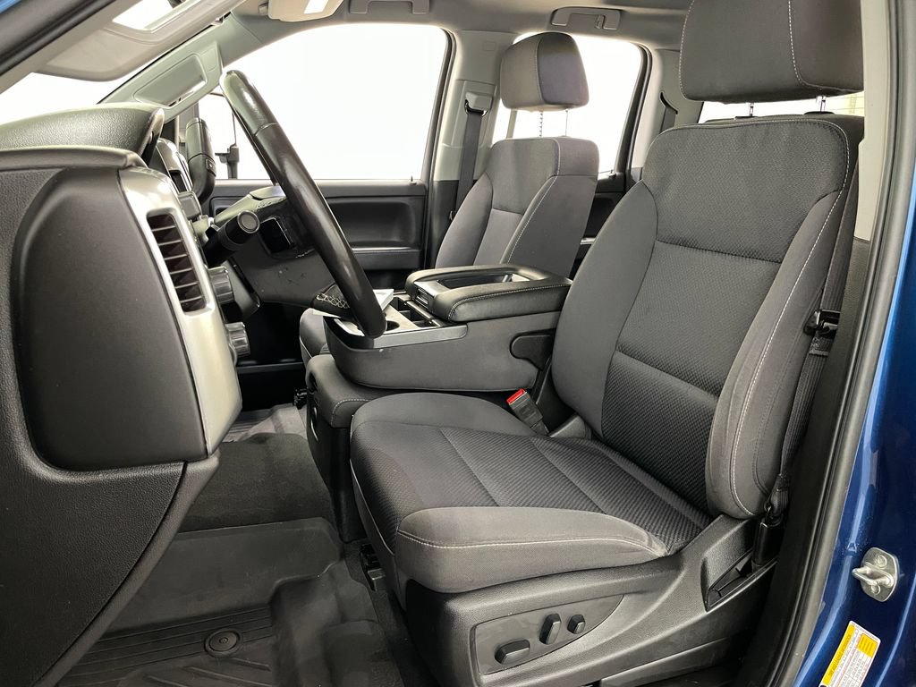 Used 2019 Chevrolet Silverado 2500 LT w/ LT Convenience Package AWD/4WD image 20