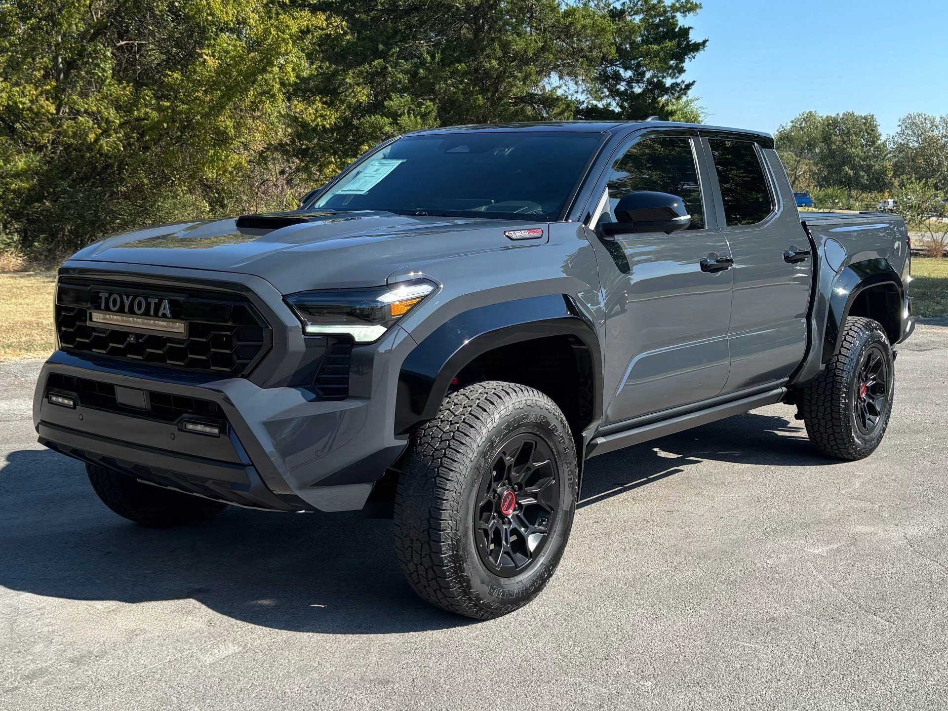 Used 2024 Toyota Tacoma TRD Pro AWD/4WD image 2