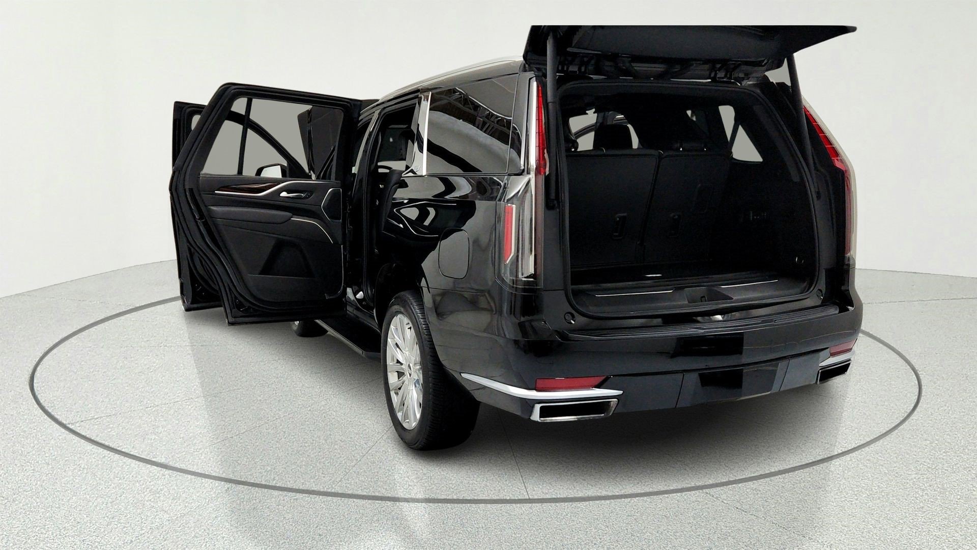 Certified 2024 Cadillac Escalade Premium Luxury AWD/4WD image 10