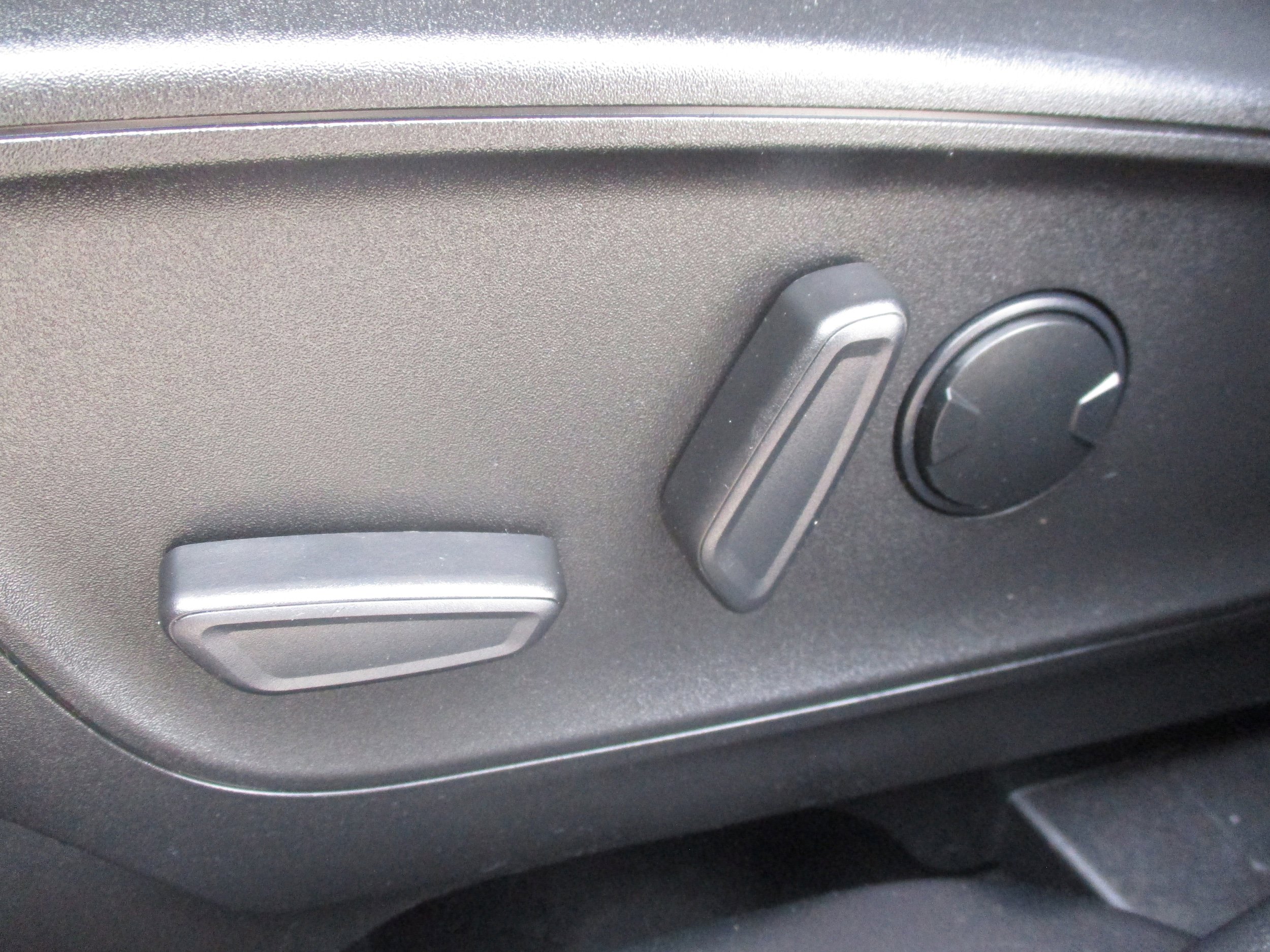 Used 2023 Ford Escape Active w/ Tech Pack #1 AWD/4WD image 35