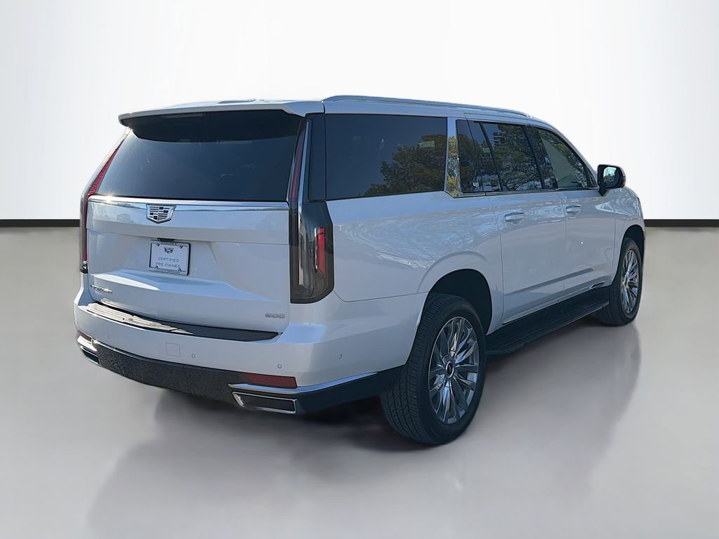 Used 2022 Cadillac Escalade ESV Premium Luxury image 5