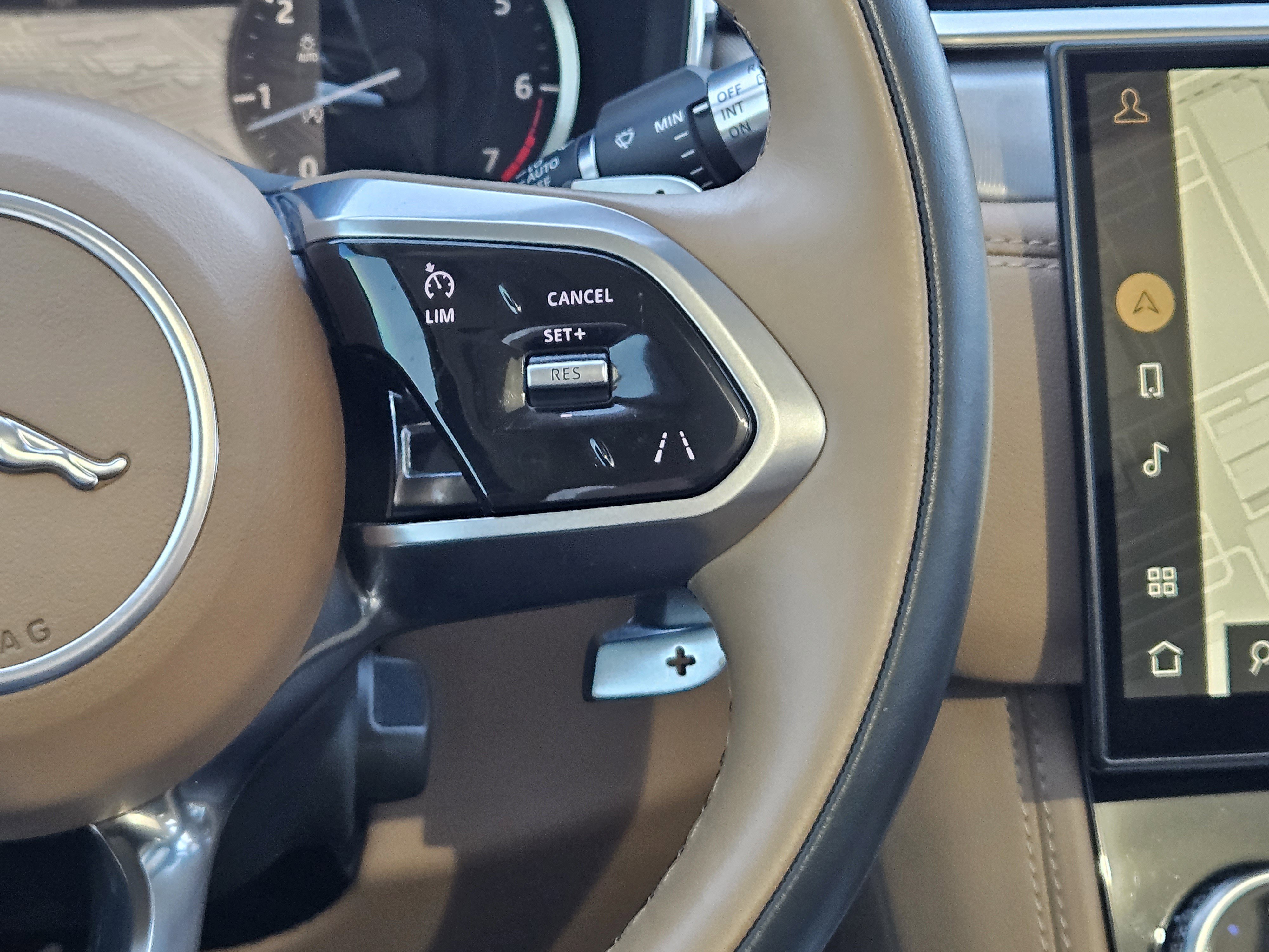 Used 2022 Jaguar F-PACE S image 30