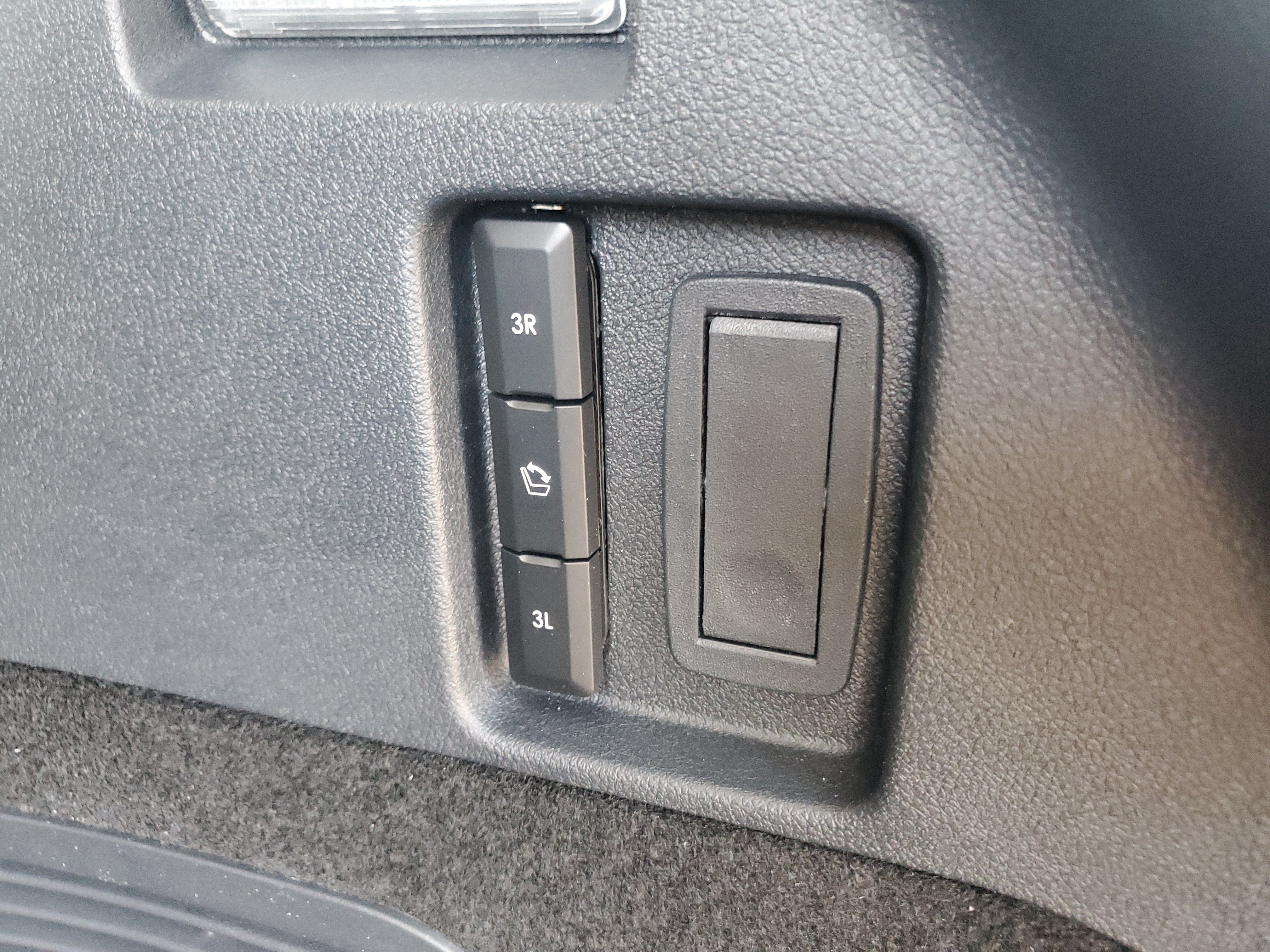 New 2026 Lincoln Aviator Reserve w/ Jet Appearance Package AWD/4WD image 30