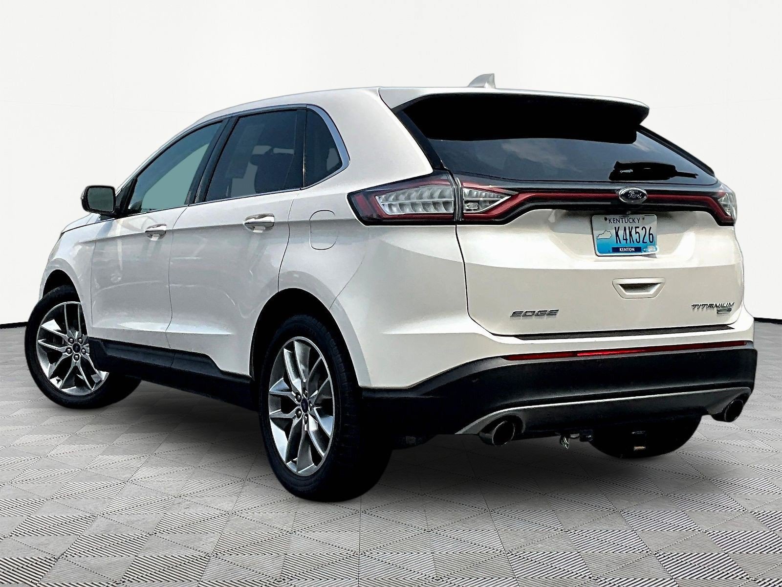 Used 2015 Ford Edge Titanium w/ Equipment Group 301A AWD/4WD image 4