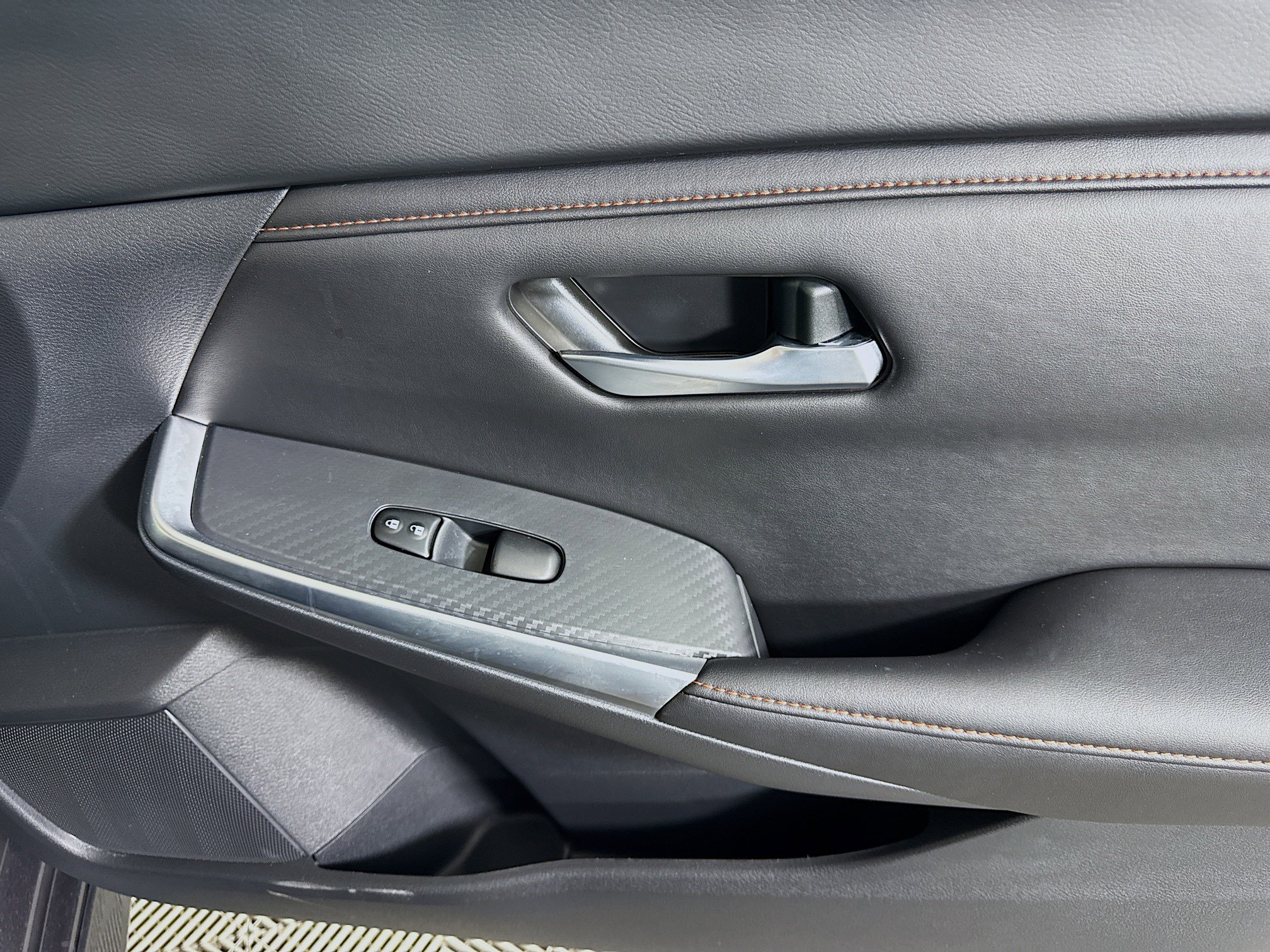 Used 2025 Nissan Sentra SR image 31