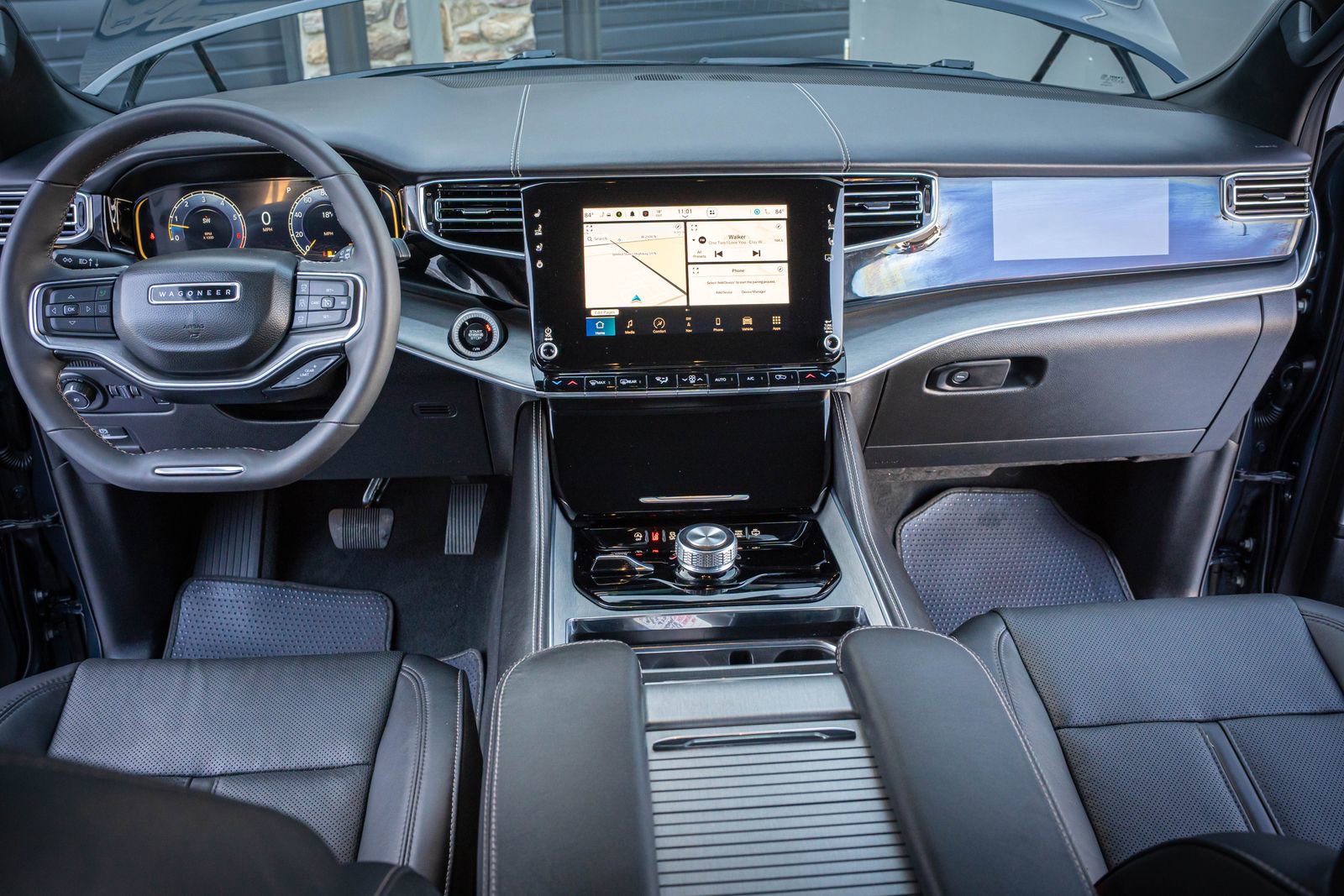 Used 2023 Jeep Wagoneer Series II image 29