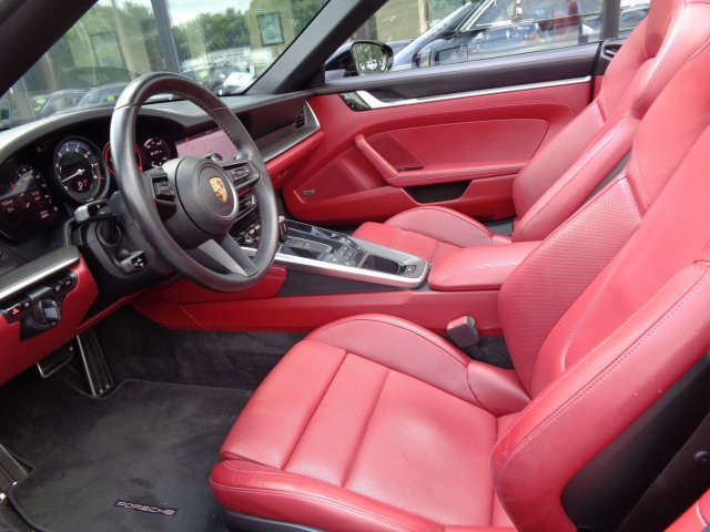 Used 2021 Porsche 911 Carrera RWD image 14