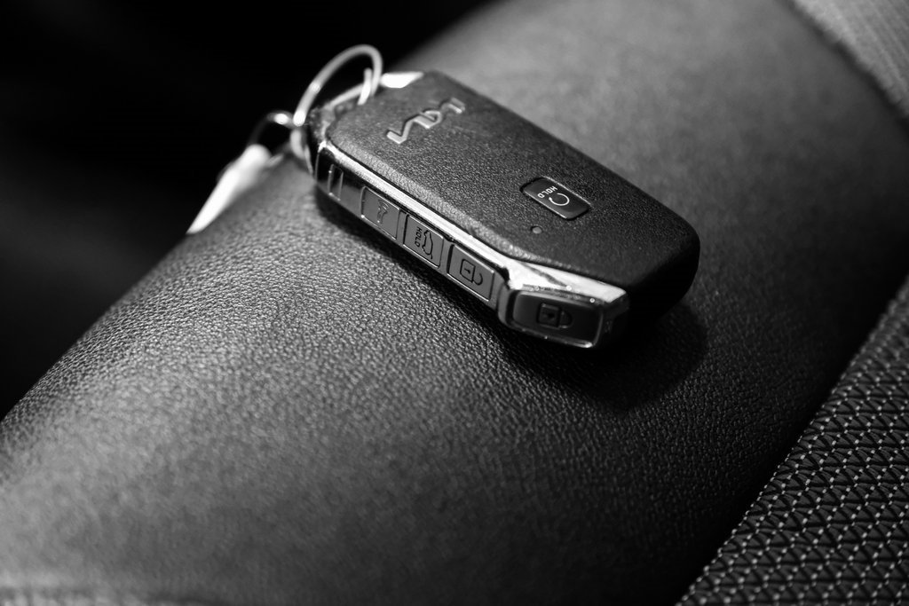 Used 2022 Kia Niro EX image 67