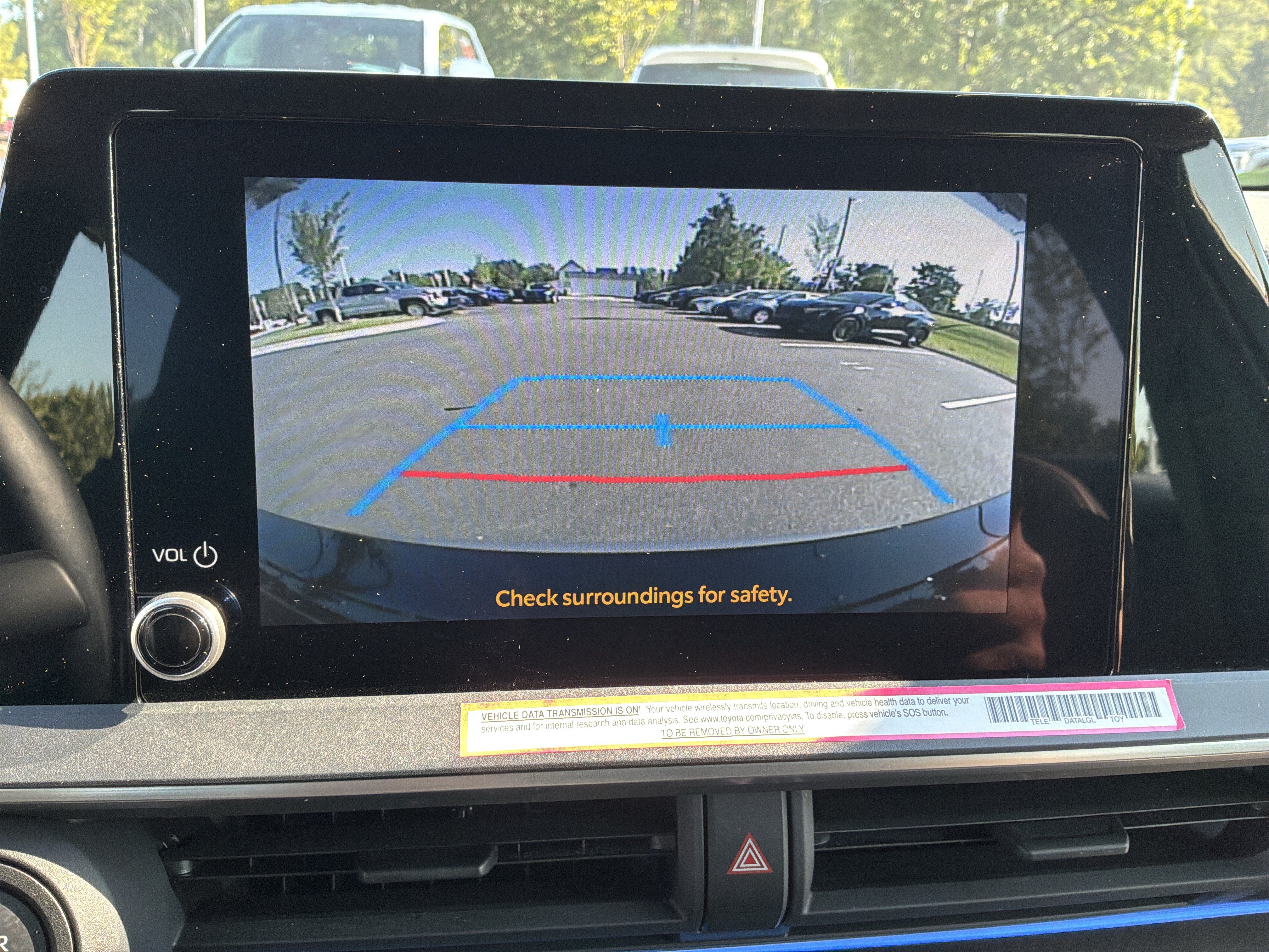 Used 2024 Toyota Prius XLE FWD image 25