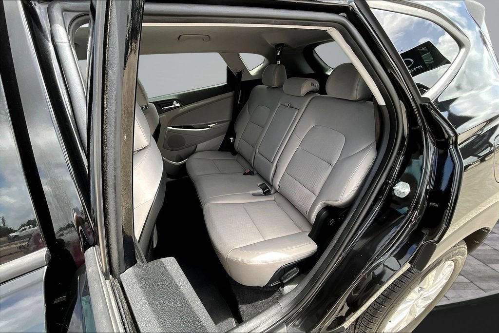 Used 2021 Hyundai Tucson Value w/ Cargo Package FWD image 23