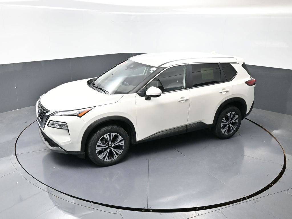 Used 2023 Nissan Rogue SV image 44