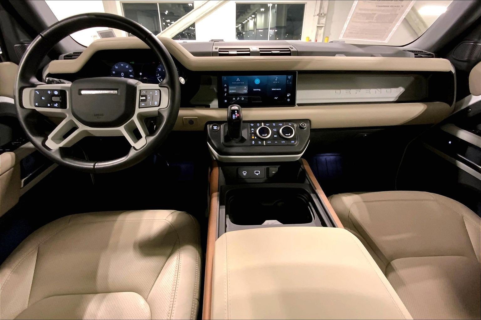 Used 2024 Land Rover Defender 110 S image 15