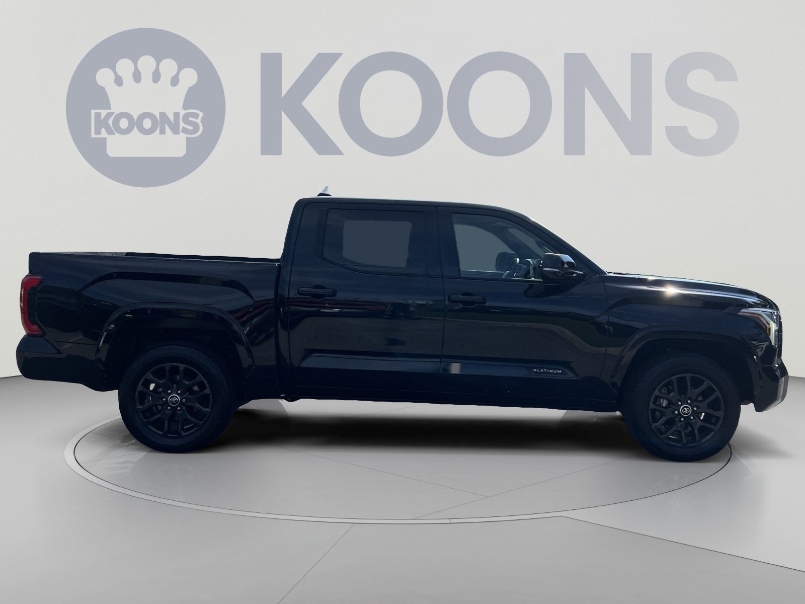 Used 2023 Toyota Tundra Platinum AWD/4WD image 8