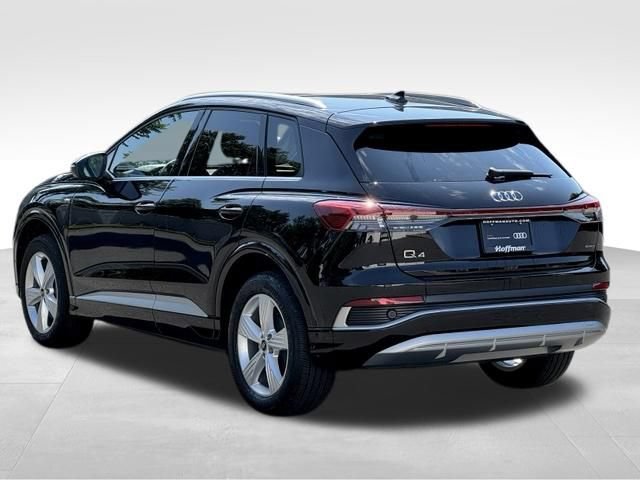 Used 2023 Audi Q4 e-tron Premium Plus w/ Premium Plus AWD/4WD image 5