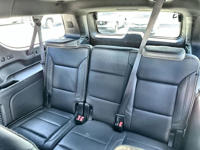 Used 2024 Chevrolet Suburban Premier image 27