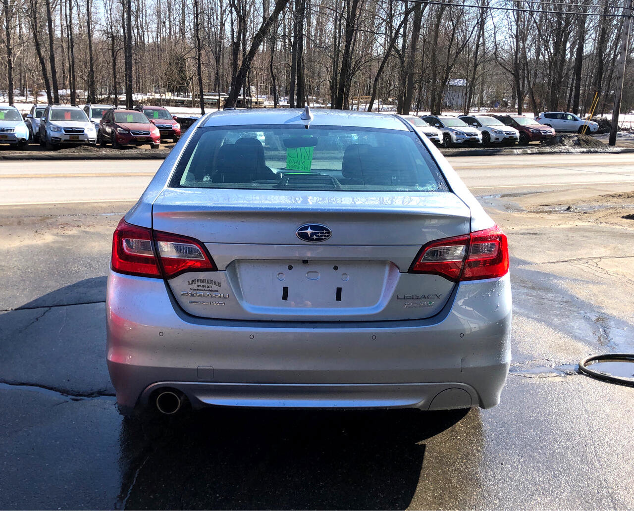 Used 2017 Subaru Legacy 2.5i Limited image 4