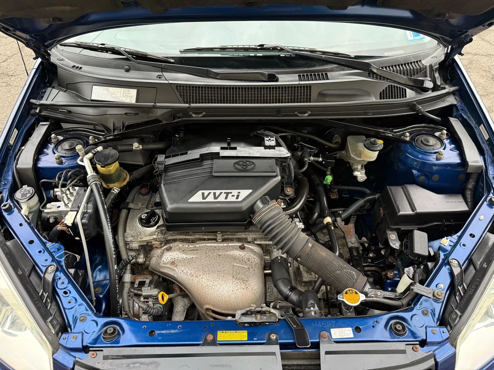 Used 2004 Toyota RAV4 Sport Utility 4D image 39