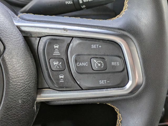 Used 2024 Jeep Wrangler Unlimited Sahara w/ Technology Group AWD/4WD image 25