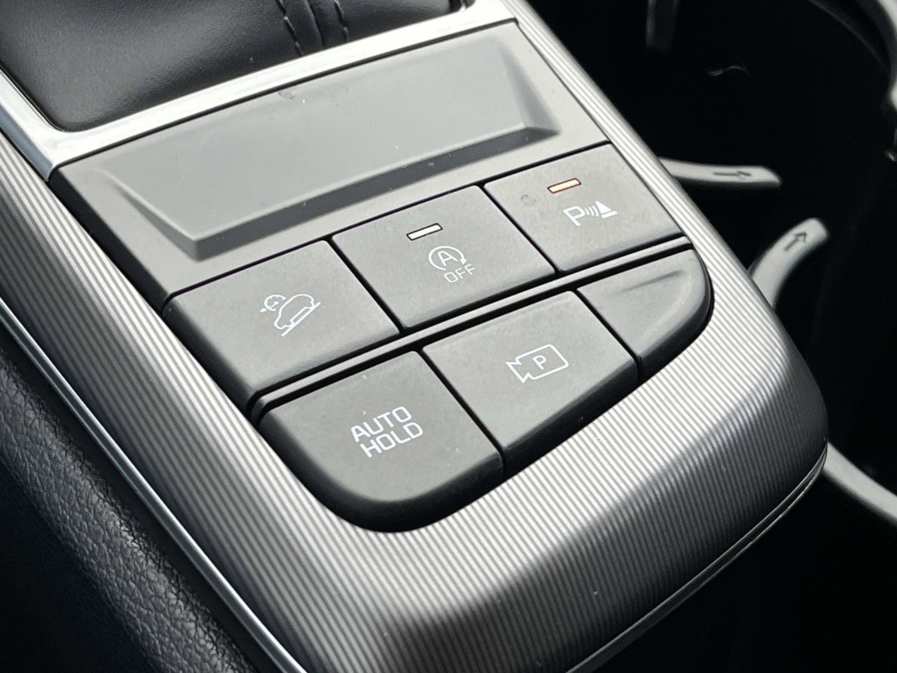 New 2026 Kia Sportage SX FWD image 32