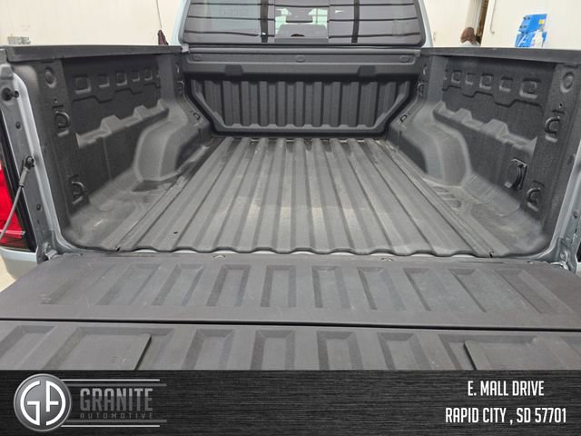 Used 2024 GMC Canyon Elevation w/ Convenience Package image 22