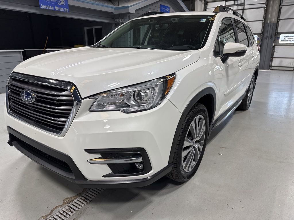 Certified 2021 Subaru Ascent Limited w/ Technology Package AWD/4WD image 4