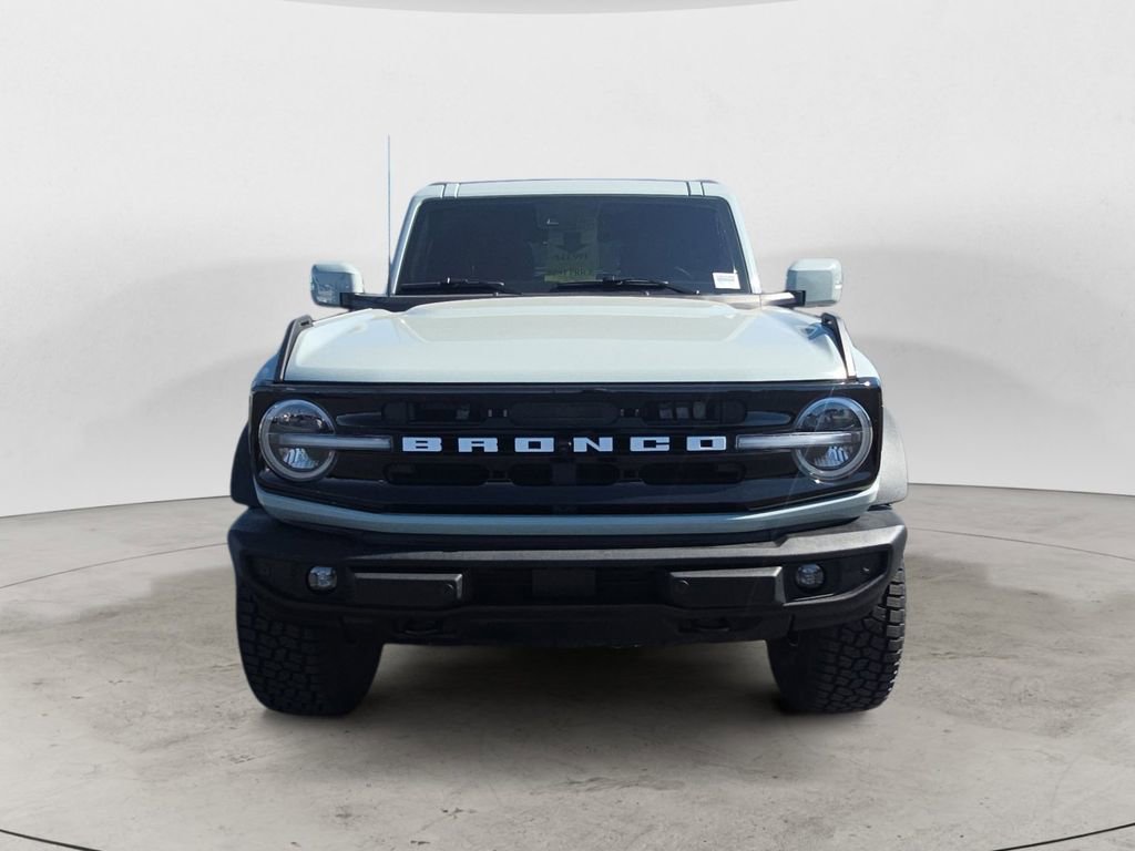 Used 2023 Ford Bronco Outer Banks w/ Sasquatch Package image 8