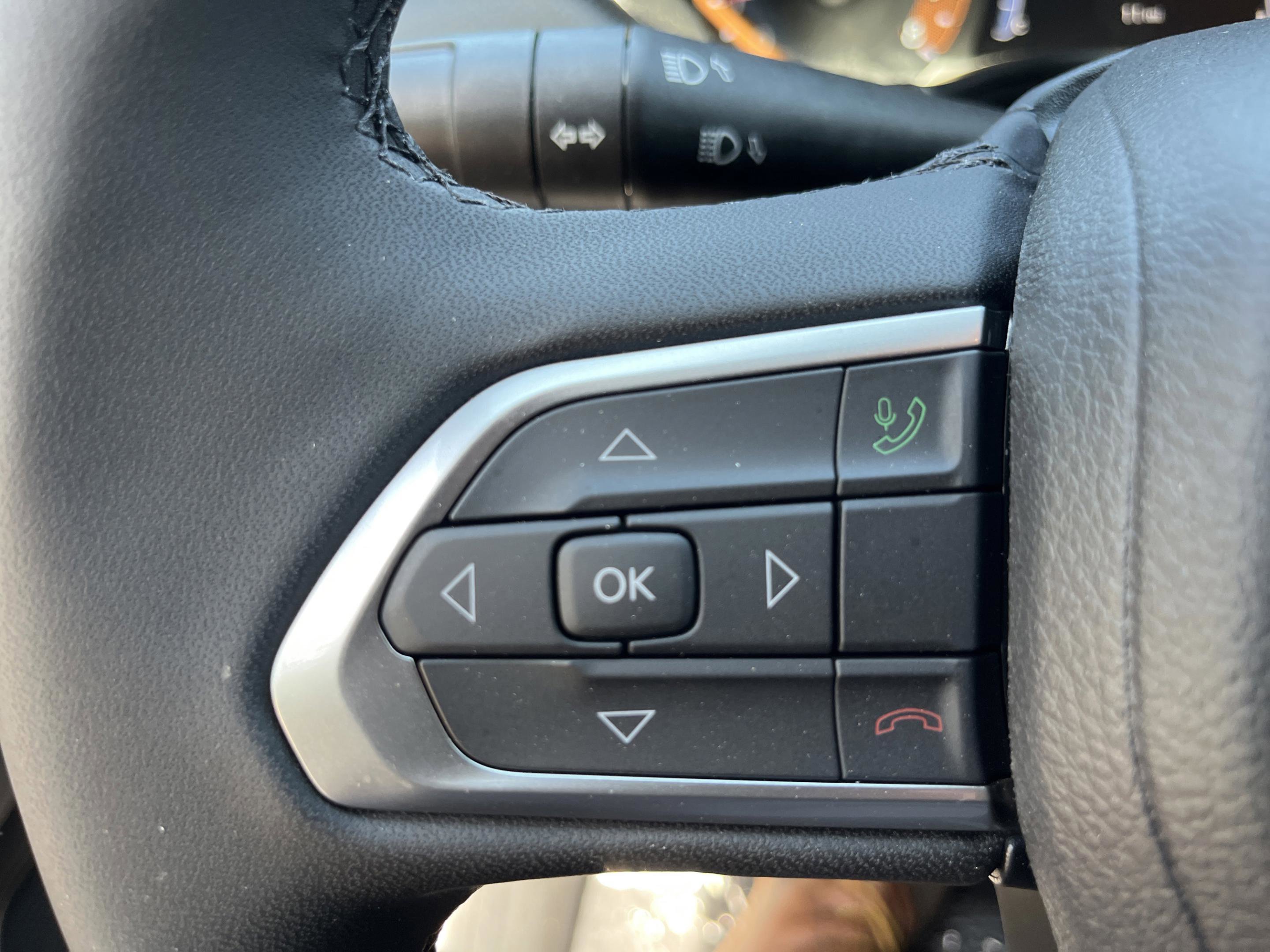 New 2026 Jeep Compass Latitude AWD/4WD image 22