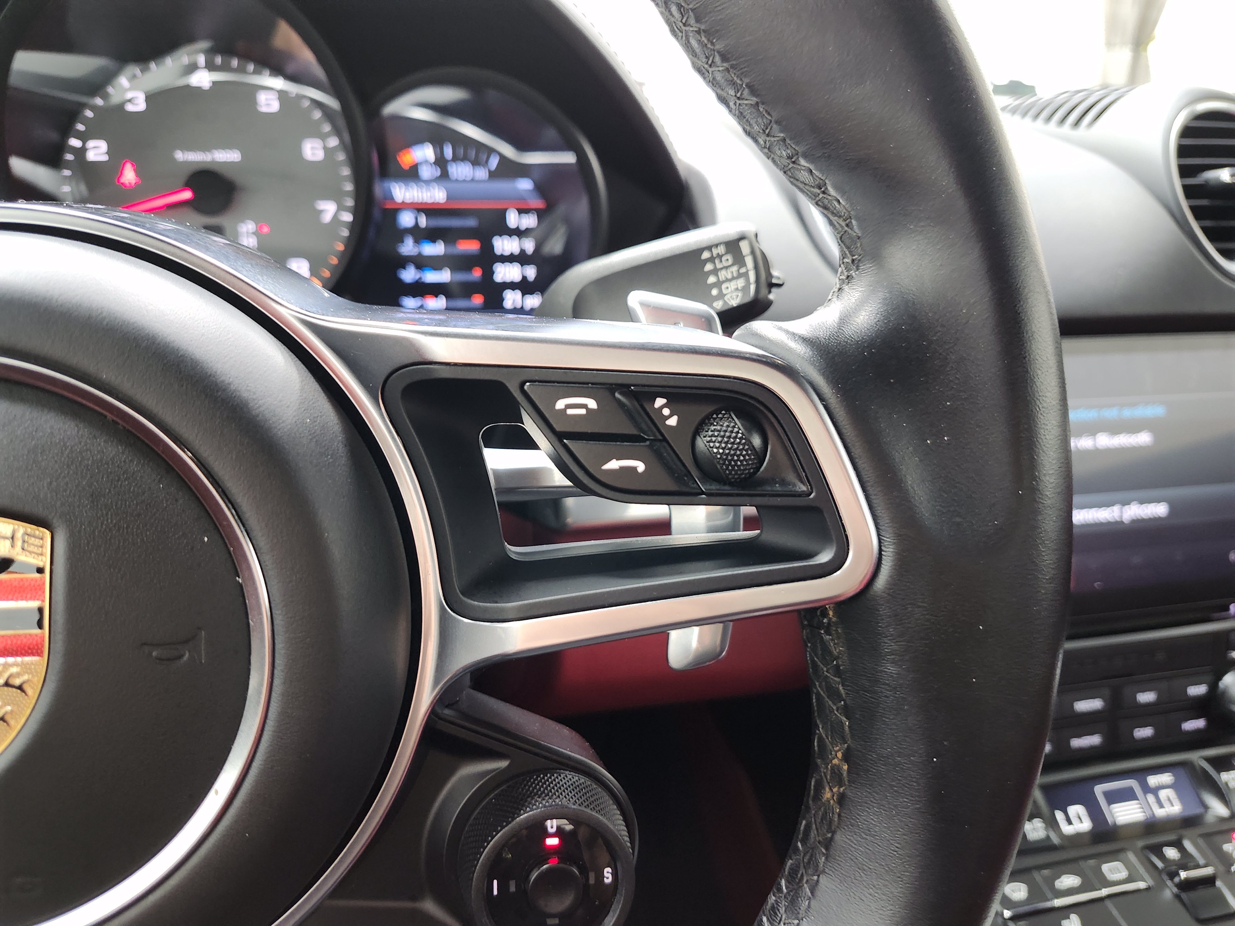 Used 2017 Porsche 718 Cayman S RWD image 30