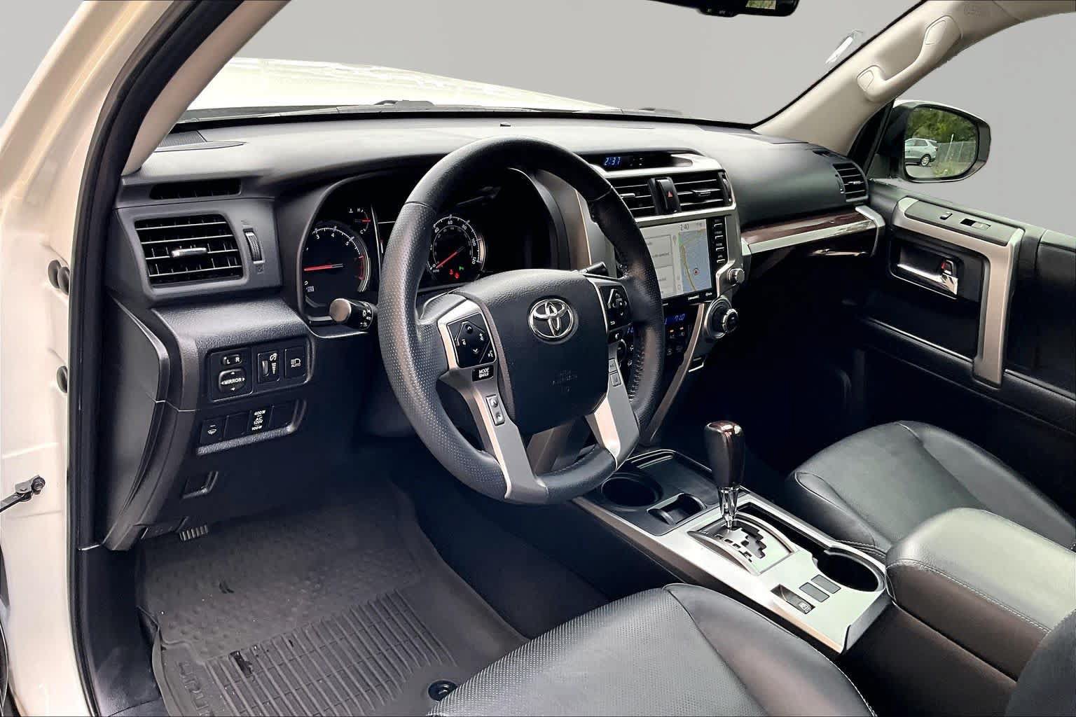 Used 2021 Toyota 4Runner Limited RWD image 18