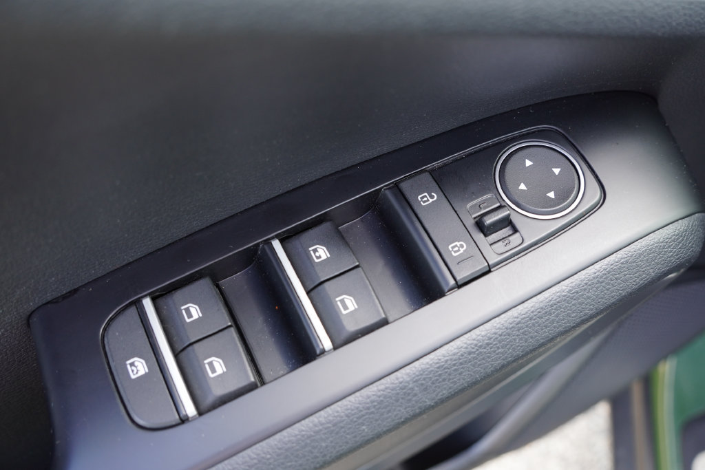 Used 2020 Kia Soul EX FWD image 21