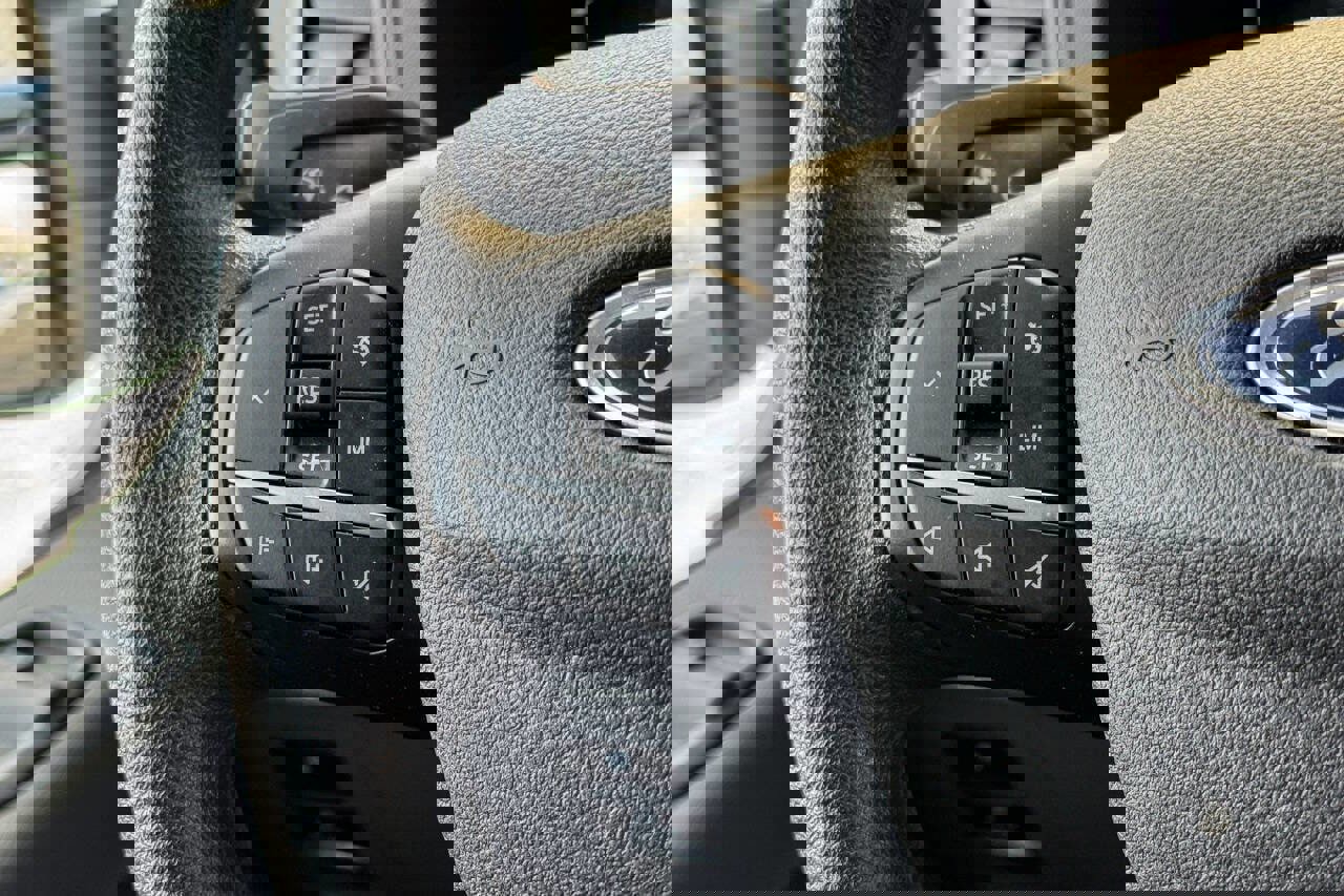 Used 2023 Ford E-Transit Low Roof image 25