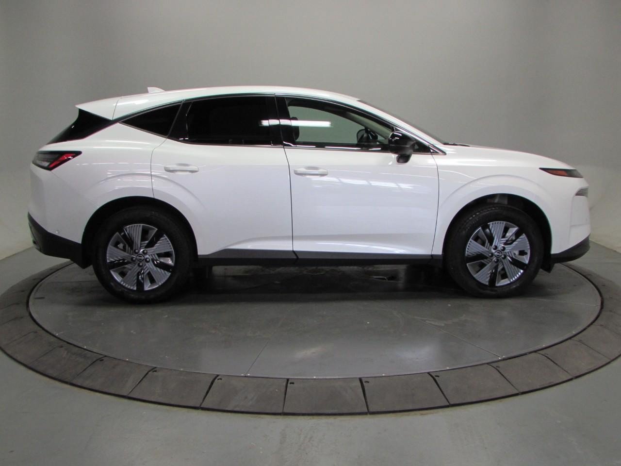 Used 2025 Nissan Murano SL w/ Cargo Package AWD/4WD image 8
