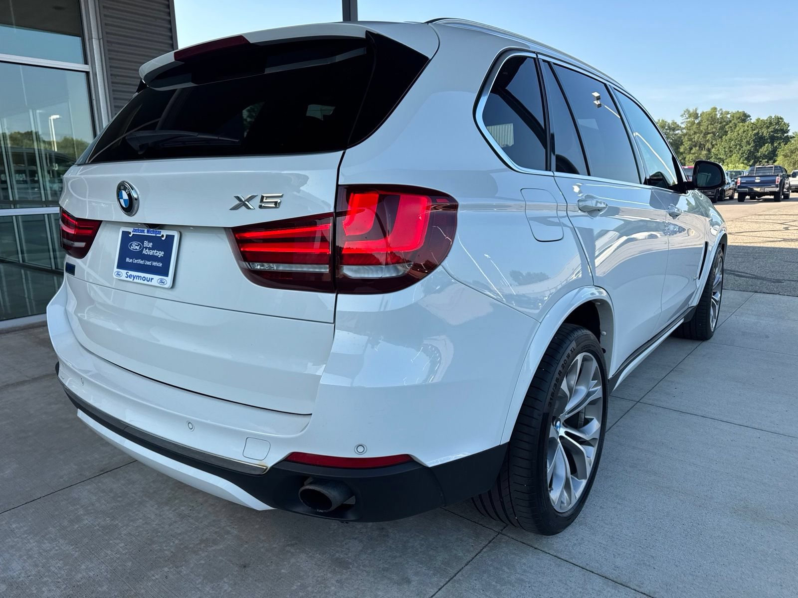 Used 2017 BMW X5 xDrive35i AWD/4WD image 8