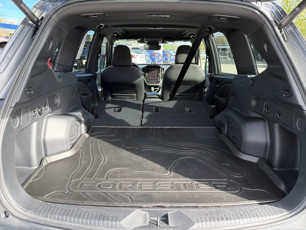 Certified 2025 Subaru Forester Premium AWD/4WD image 26