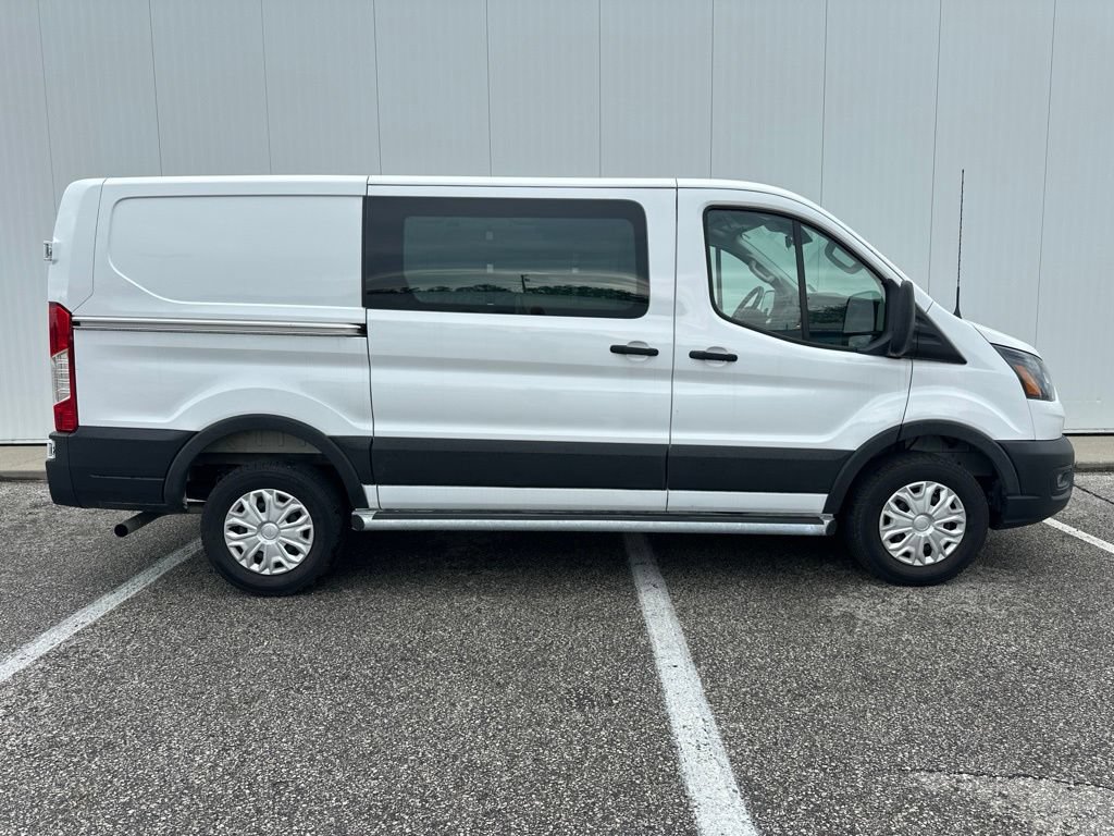 Certified 2025 Ford Transit 250 Low Roof w/ Exterior Upgrade Package RWD image 7