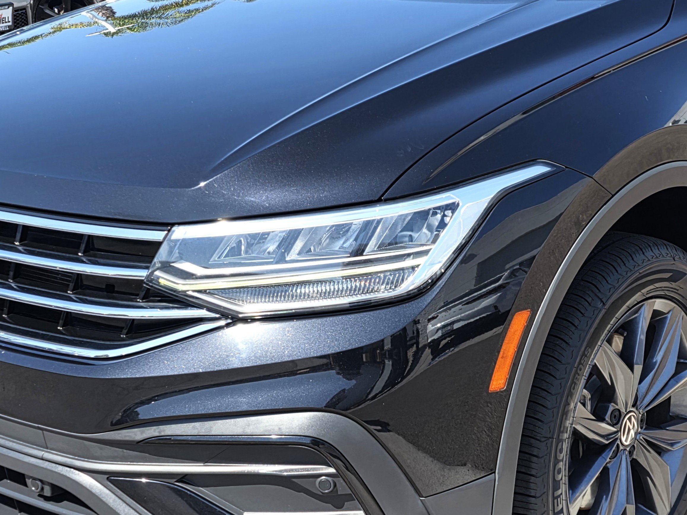 Used 2022 Volkswagen Tiguan SE FWD image 8