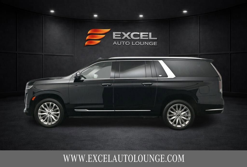 Used 2023 Cadillac Escalade ESV Premium Luxury image 3
